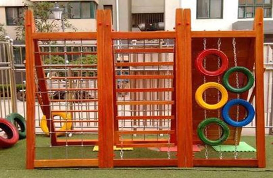 如何维护保养幼儿园实木圆凳家具？