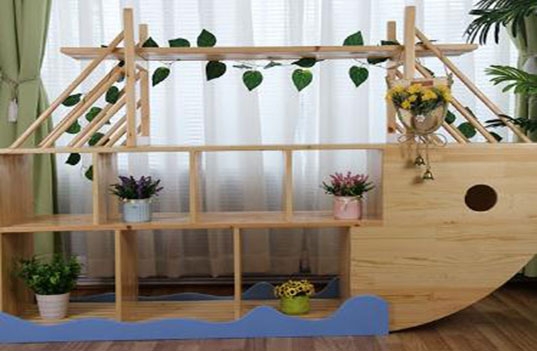 使用木制的幼儿园家具床对孩子有什么影响？