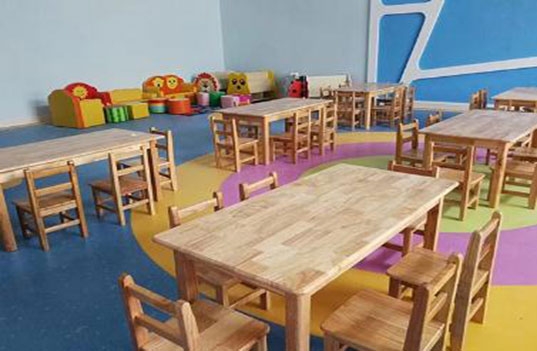 正确的为幼儿园实木家具打蜡有什么好处？