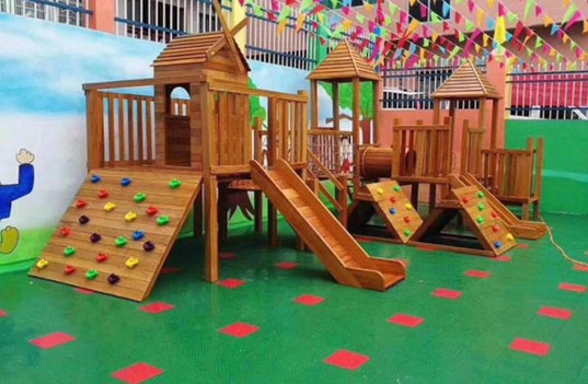 幼儿园大型玩具攀爬项目器械如何使用？