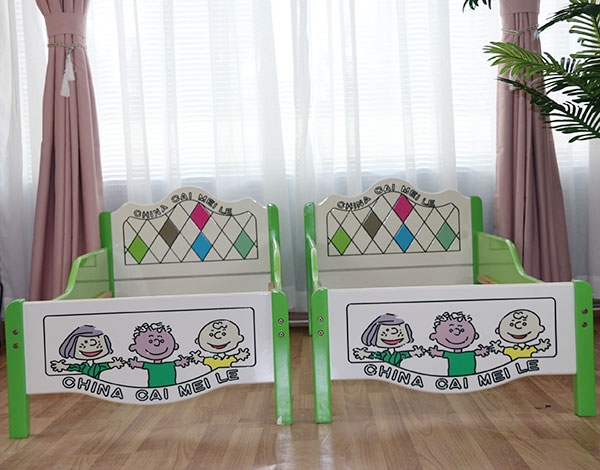 张家港室内家具幼儿园实木儿童床