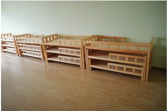 幼儿园实木家具多层抽拉床