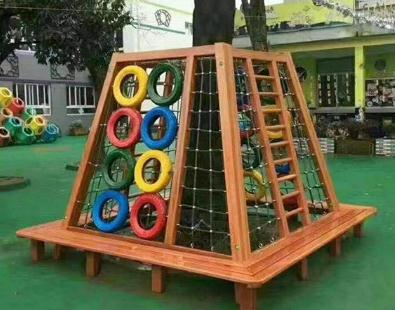 幼儿园家具实木卡通椅制造商