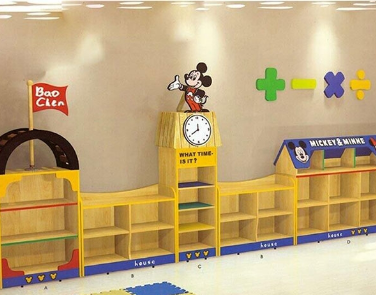 幼儿园实木家具组合柜特点
